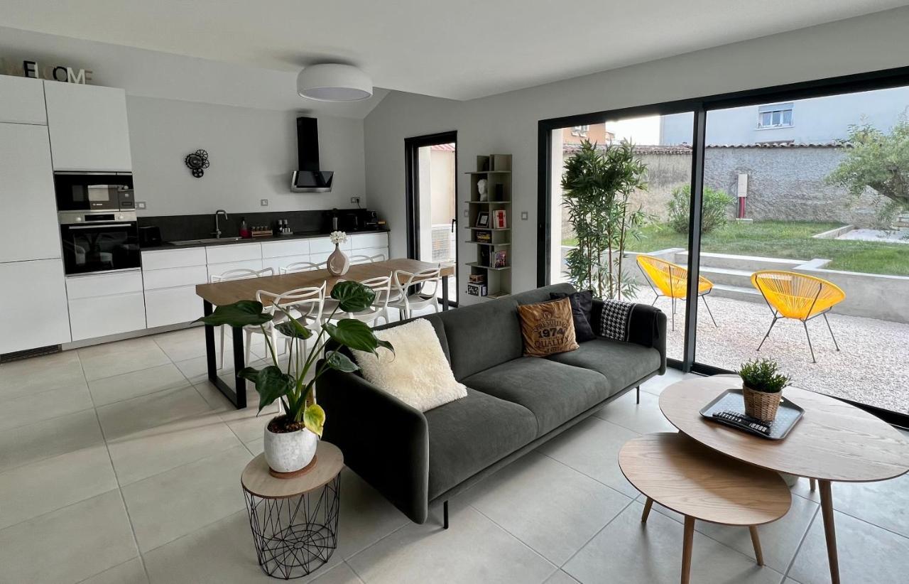 Villa Gaia - 2 Suites Lits King Size Et Salles De Bain Privatives - Parking Prive - 10 Minutes Eurexpo - Aeroport - Groupama Stadium 热纳 外观 照片